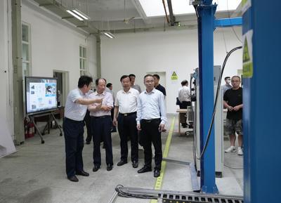 江蘇省發(fā)改委副主任林康一行蒞臨海洋裝備研究院調(diào)研指導(dǎo)，共探江蘇科技發(fā)展新路徑